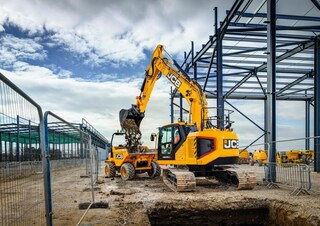 Bageri gusjeničari JCB 245XR