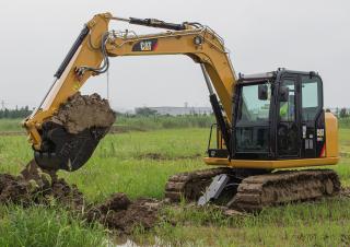 Bageri gusjeničari Caterpillar 30700