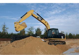 Bageri gusjeničari Caterpillar 318D2 L