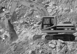 Bageri gusjeničari Caterpillar 320 L