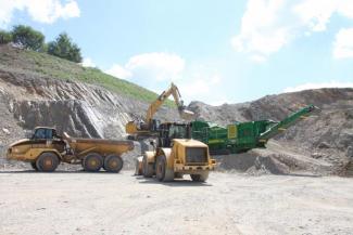 Bageri gusjeničari Caterpillar 329E LN