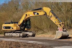 Bageri gusjeničari Caterpillar 330D LN