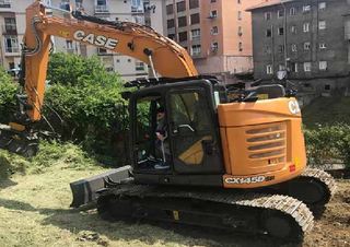 Bageri gusjeničari Case CX145D SR