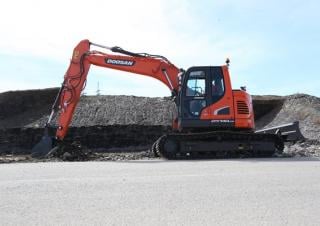 Bageri gusjeničari Doosan DX140LCR-5