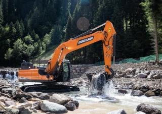 Bageri gusjeničari Doosan DX210-7