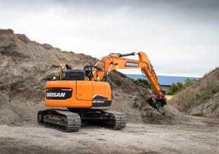 Bageri gusjeničari Doosan DX235LCR-7