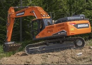 Električni rovokopač gusjeničar Doosan DX300LC-7