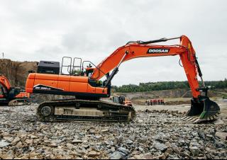 Bageri gusjeničari Doosan DX380LC-7