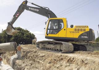 Bageri gusjeničari Volvo EC210B