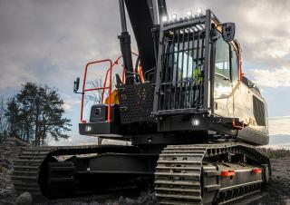 Bageri gusjeničari Volvo EC300 Straight Boom L