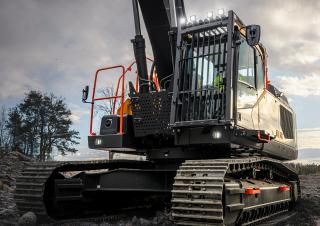 Bageri gusjeničari Volvo EC400 Straight Boom NL
