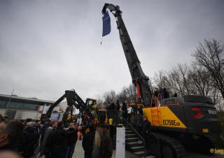 Bageri gusjeničari Volvo EC750E HR