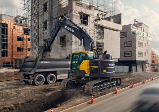 Bageri gusjeničari Volvo ECR235EL