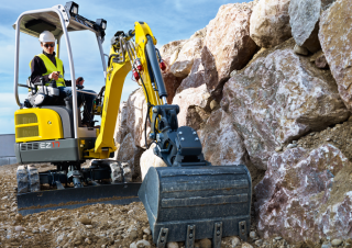 Mini bageri Wacker Neuson EZ17