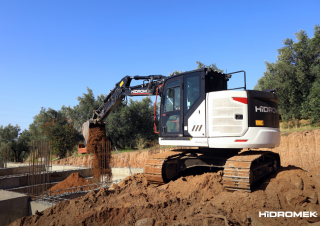 Bageri gusjeničari Hidromek HMK 145 LC SR