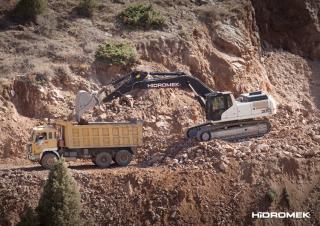 Bageri gusjeničari Hidromek HMK 370 LC-HD