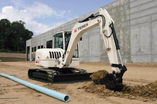 Bageri gusjeničari Terex TC 75