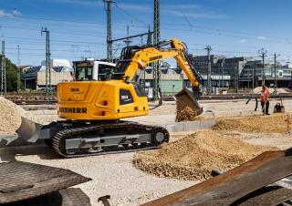 Bageri gusjeničari Liebherr R 914 C Litronic HDSL