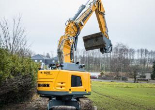 Bageri gusjeničari Liebherr R 926 Compact Litronic