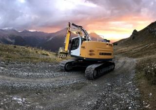 Bageri gusjeničari Liebherr R 936 Compact Litronic 