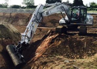 Bageri gusjeničari Kobelco SK 210 H LC 10