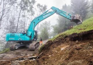 Bageri gusjeničari Kobelco SK 260 NLC 10E