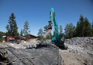 Bageri gusjeničari Kobelco SK 300 NLC 10