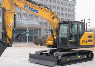 Bageri gusjeničari XCMG XE135U