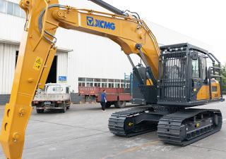 Bageri gusjeničari XCMG XE180F