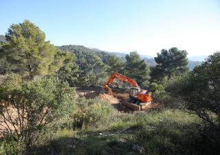 Bageri gusjeničari Hitachi ZX 225 USLC-3