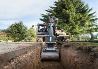 Bageri na kotačima Mecalac 12 MTX