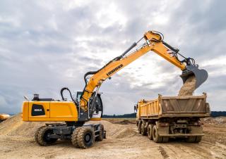 Bageri na kotačima Liebherr A 924 Litronic