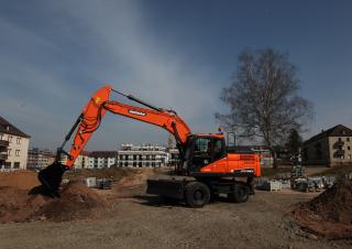 Bageri na kotačima Doosan DX190W-5