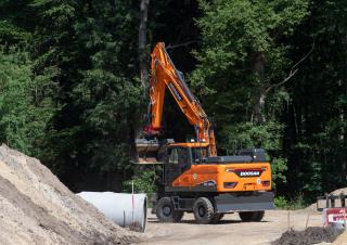 Bageri na kotačima Doosan DX190W-7