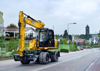 Bageri na kotačima JCB JS145W