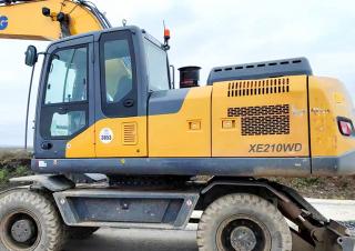 Bageri na kotačima XCMG XE210WD