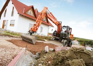 Bageri na kotačima Hitachi ZX 140 W 3