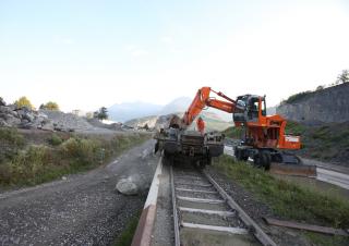 Bageri gusjeničari Hitachi ZX 180 W