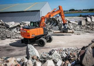Bageri na kotačima Hitachi ZX170W-6