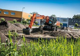 Bageri na kotačima Hitachi ZX170W-6