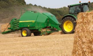 Balirke za četvrtaste bale John Deere 1434 C