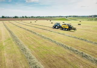 Balirke za četvrtaste bale New Holland BB 870 Plus