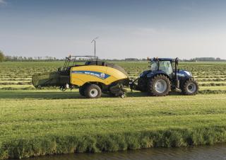 Balirke za četvrtaste bale New Holland BB 890 RC