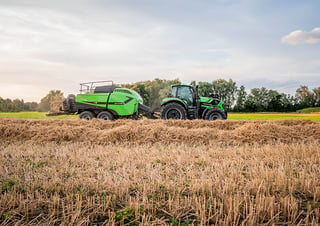 Balirke za četvrtaste bale DEUTZ-FAHR BigMaster 698