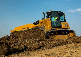 Buldožeri Caterpillar D4 XL