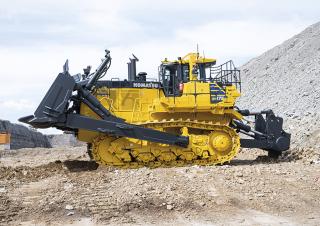Buldožeri Komatsu D475A-8E0