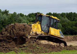Buldožeri Komatsu D61PXi-24E0