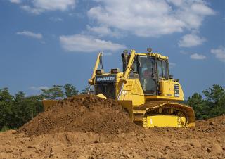Buldožeri Komatsu D65PX-18E0