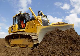 Buldožeri Komatsu D65PXi-18E0