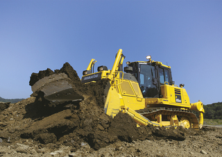 Buldožeri Komatsu D85PX-18E0